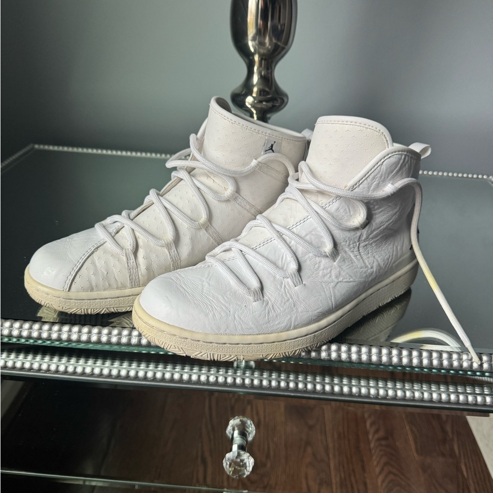 Jordan Athletic Shoes in White and Cream